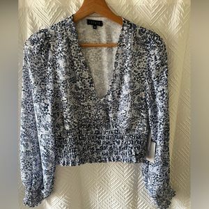 NWT LONG SLEEVE CROPPED BLOUSE